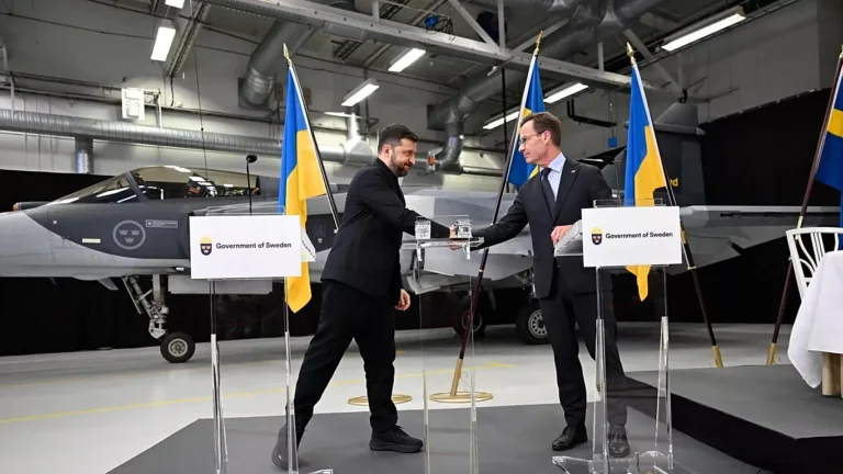 Ukraine and Sweden sign a long-term deal for up to 150 Gripen fighter jets for Kyiv